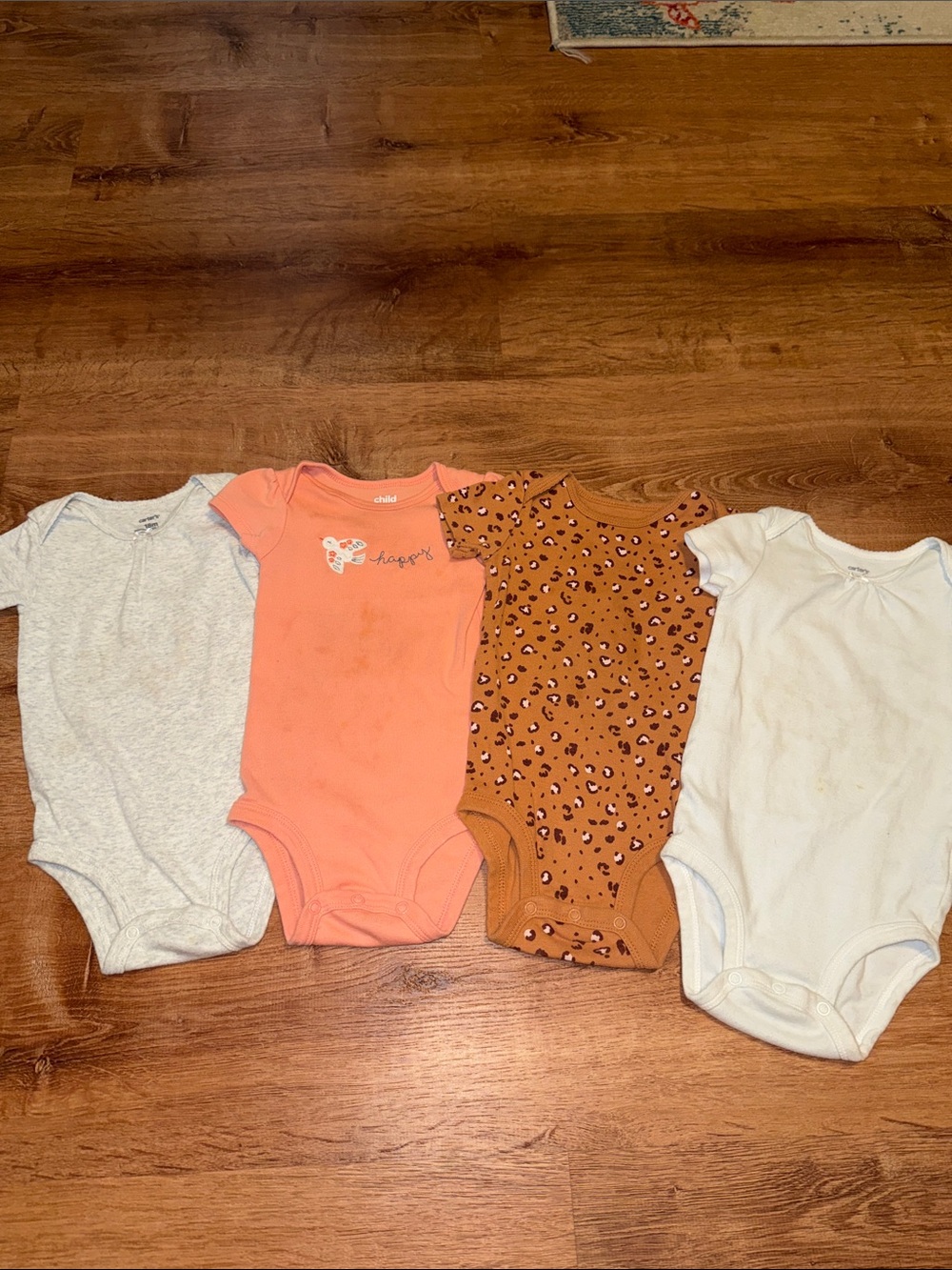 4 bodysuits